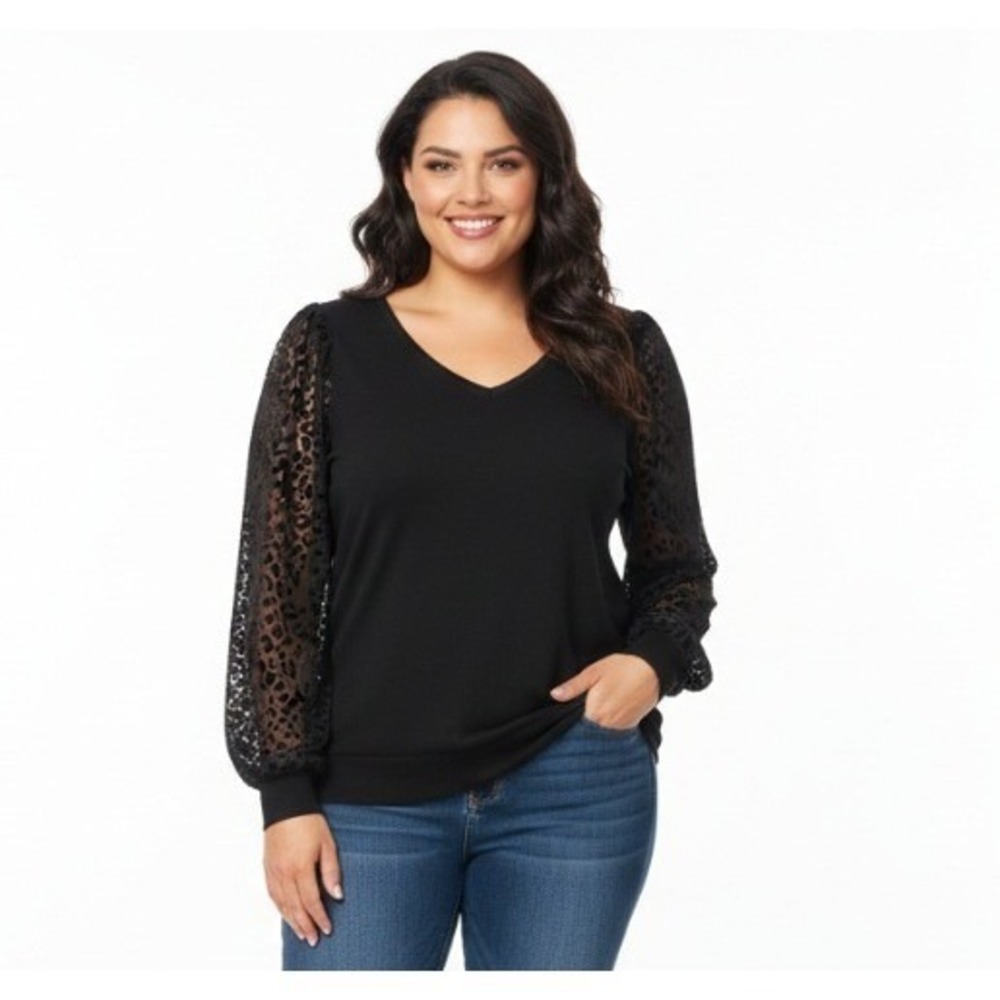 By Design Sweater Womens 1X Plus Black V Neck Leopard Mesh Sleeve Knit Pullover